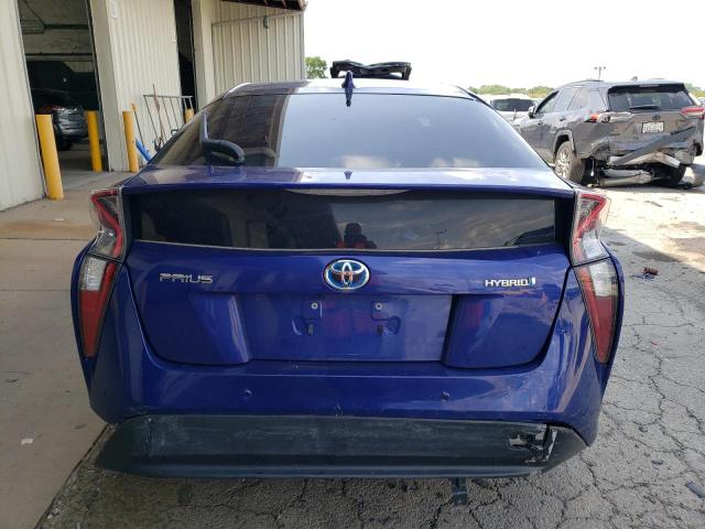 JTDKARFU7J3056795 - 2018 TOYOTA PRIUS BLUE photo 6