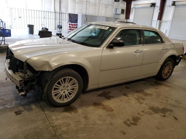 2010 CHRYSLER 300 TOURING, null