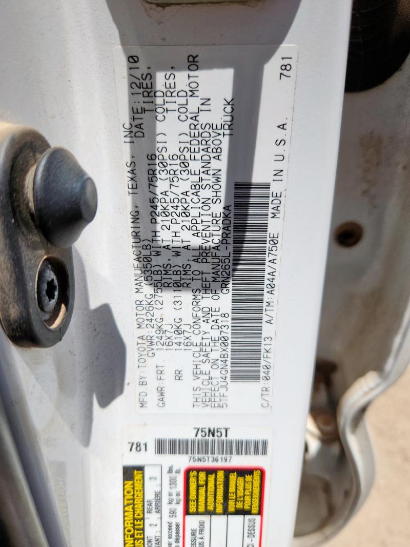 5TFJU4GN4BX007318 - 2011 TOYOTA TACOMA DOUBLE CAB PRERUNNER WHITE photo 12