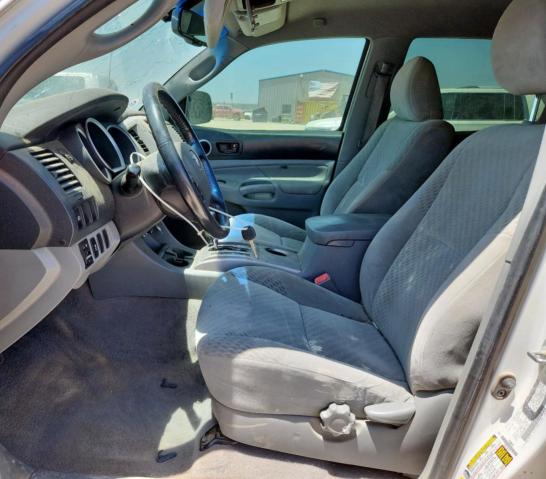 5TFJU4GN4BX007318 - 2011 TOYOTA TACOMA DOUBLE CAB PRERUNNER WHITE photo 7