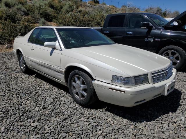 1G6ET12922B105020 - 2002 CADILLAC ELDORADO TOURING WHITE photo 4