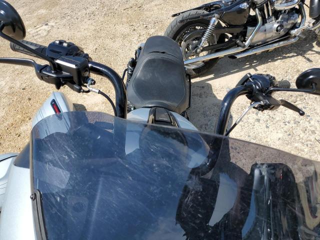 1HD1KH71XRB618583 - 2024 HARLEY-DAVIDSON FLTRX ნაცრისფერი ფოტო 5