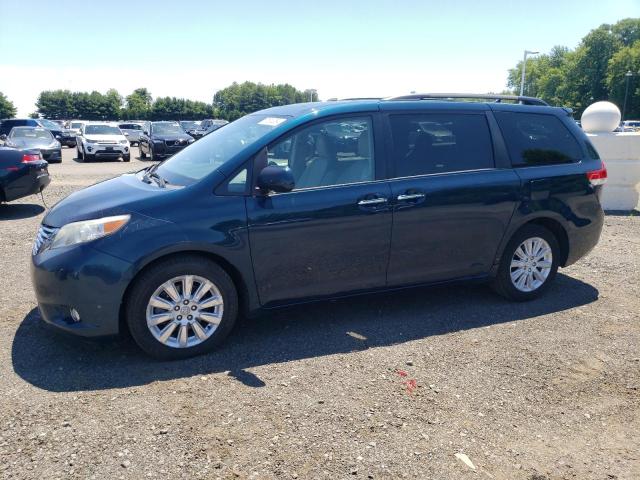 2011 TOYOTA SIENNA XLE, 