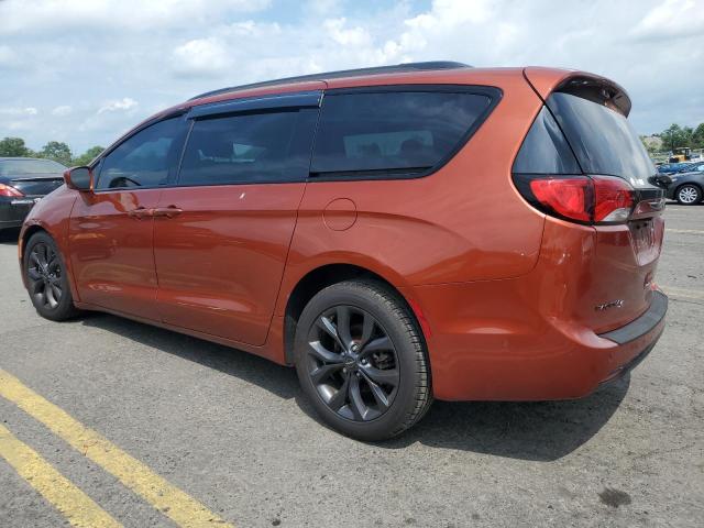 2C4RC1EG2JR197450 - 2018 CHRYSLER PACIFICA TOURING L PLUS ORANGE photo 2