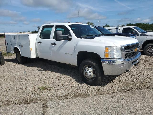 1GB4KZCG6EF147439 - 2014 CHEVROLET SILVERADO K3500 WHITE photo 1