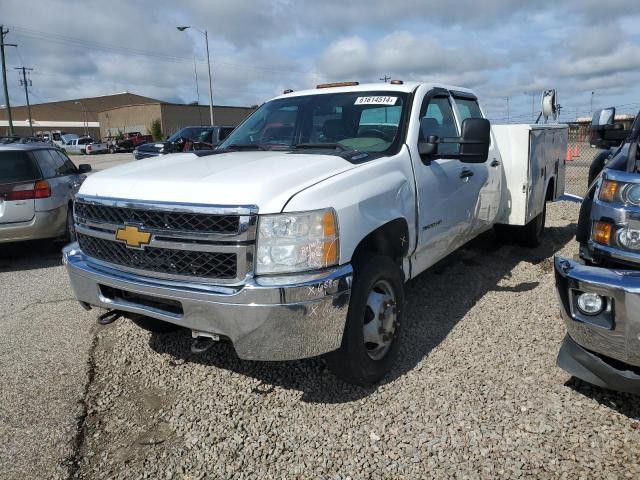 1GB4KZCG6EF147439 - 2014 CHEVROLET SILVERADO K3500 WHITE photo 2