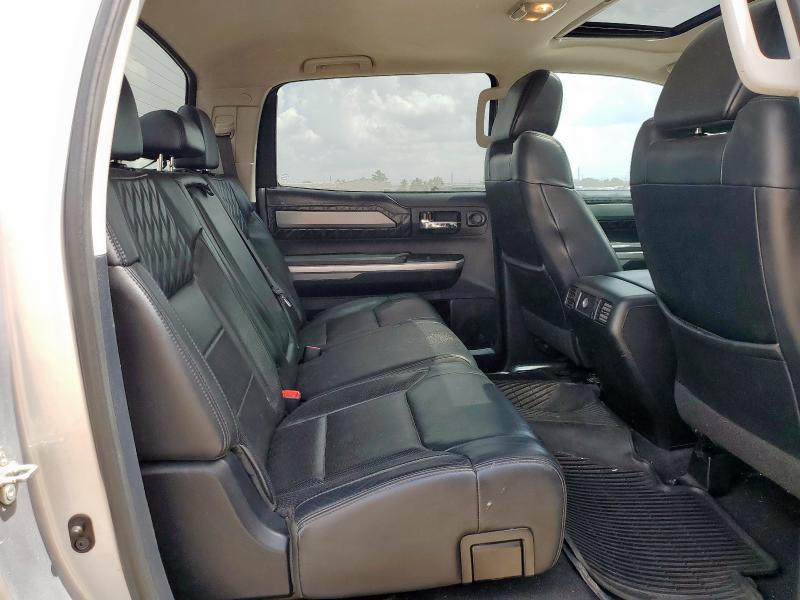 5TFGY5F16EX151038 - 2014 TOYOTA TUNDRA CREWMAX PLATINUM SILVER photo 10