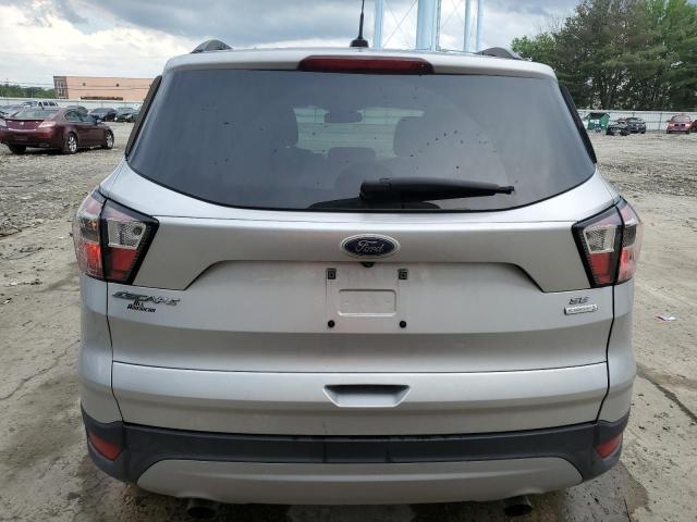1FMCU0GD5JUA06554 - 2018 FORD ESCAPE SE SILVER photo 6