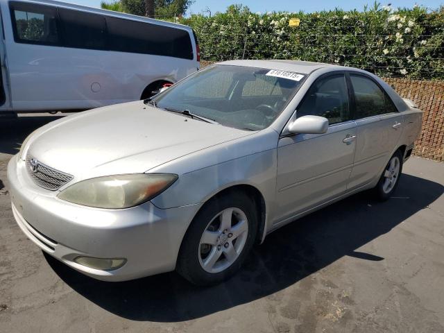 2004 TOYOTA CAMRY SE, null