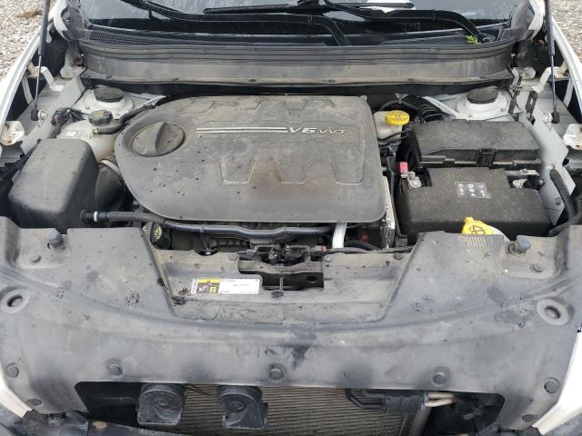 1C4PJMBS5HW570280 - 2017 JEEP CHEROKEE TRAILHAWK WHITE photo 12