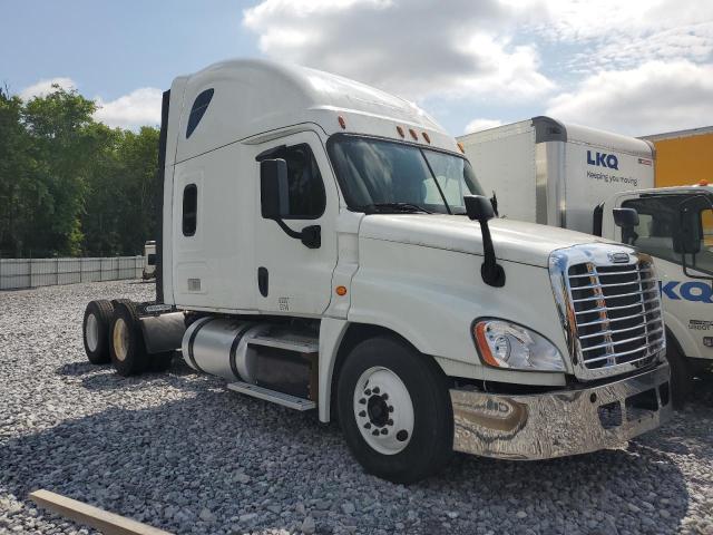 2015 FREIGHTLINER CASCADIA 1, 