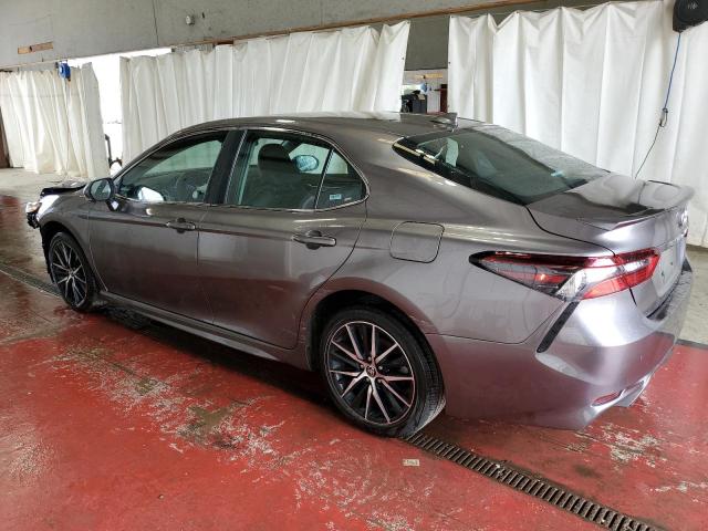 4T1G11AK9RU247438 - 2024 TOYOTA CAMRY SE NIGHT SHADE CHARCOAL photo 2