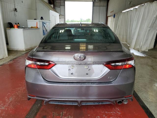 4T1G11AK9RU247438 - 2024 TOYOTA CAMRY SE NIGHT SHADE CHARCOAL photo 6