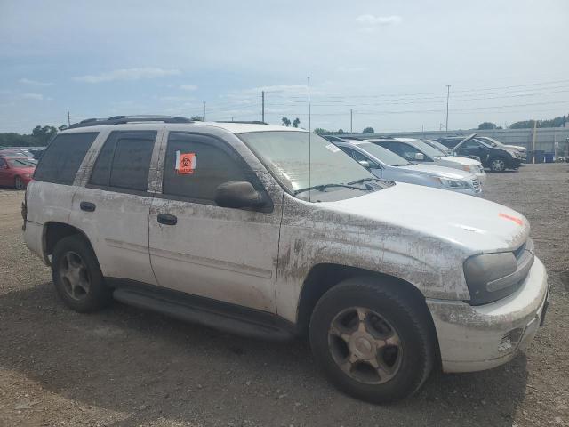 1GNDT13SX72241288 - 2007 CHEVROLET TRAILBLAZE LS WHITE photo 4