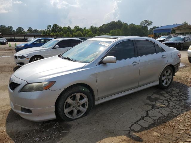 4T1BK46KX7U043617 - 2007 TOYOTA CAMRY LE SILVER photo 1