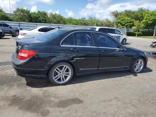WDDGF8BB5CR210030 - 2012 MERZ C 300 4MATIC BLACK photo 3
