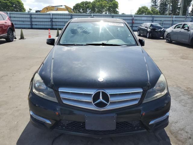 WDDGF8BB5CR210030 - 2012 MERZ C 300 4MATIC BLACK photo 5