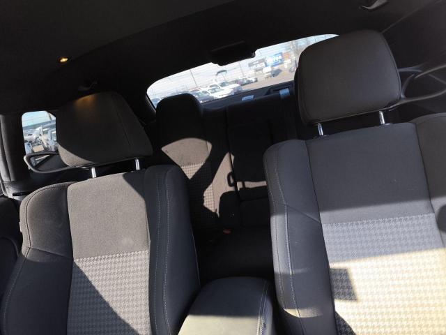 2C3CDZBT5PH662390 - 2023 DODGE CHALLENGER R/T იასამნისფერი ფოტო 10