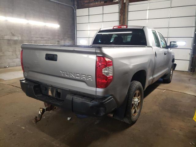 5TFUM5F12EX058449 - 2014 TOYOTA TUNDRA DOUBLE CAB SR/SR5 SILVER photo 4