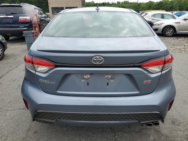 5YFS4RCE5LP042084 - 2020 TOYOTA COROLLA SE Blau Foto 6