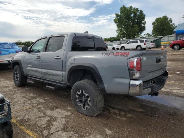 3TMCZ5AN1LM289045 - 2020 TOYOTA TACOMA DOUBLE CAB GRAY photo 2