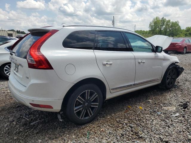 YV440MDR5H2187878 - 2017 VOLVO XC60 T5 DYNAMIC თეთრი ფოტო 3