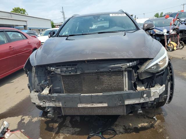 SJKCH5CR3JA041812 - 2018 INFINITI QX30 BASE TAN photo 5