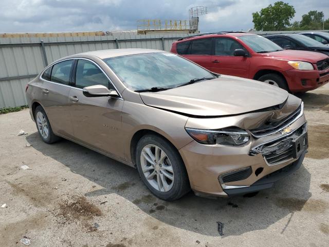 1G1ZD5STXJF256332 - 2018 CHEVROLET MALIBU LT Ոսկեգույն լուսանկար 4