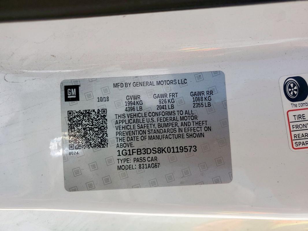 1G1FB3DS8K0119573 - 2019 CHEVROLET CAMARO LS მწვანე ფოტო 12