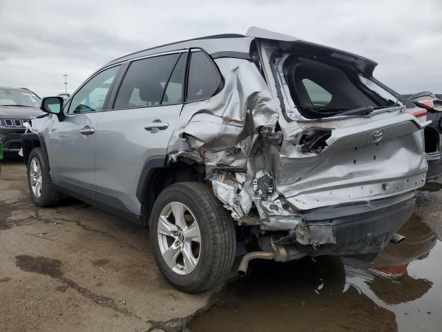 2T3W1RFV8KW034362 - 2019 TOYOTA RAV4 XLE SILVER photo 2