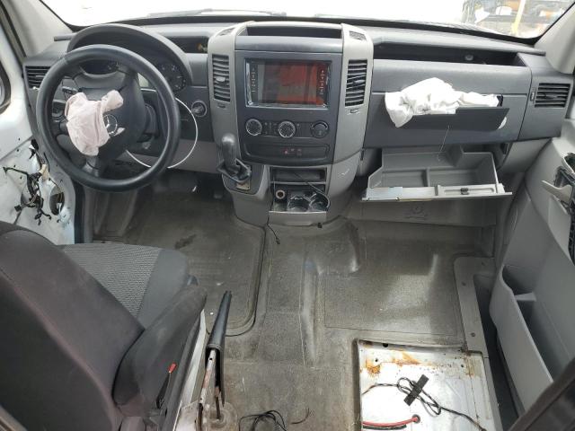 WD3PE8CC9D5770222 - 2013 MERCEDES-BENZ SPRINTER 2500 Սպիտակ լուսանկար 8