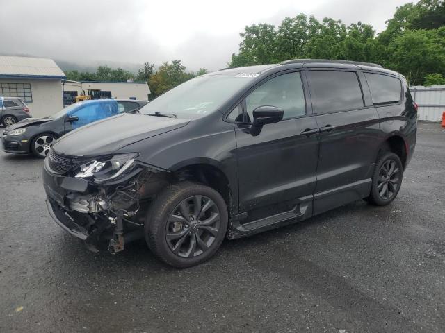 2C4RC1EG1JR165153 - 2018 CHRYSLER PACIFICA TOURING L PLUS GRAY photo 1