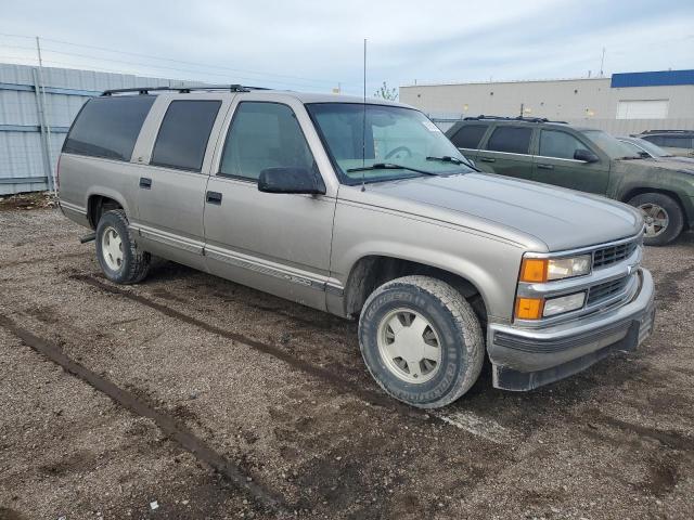 3GNEC16R4XG228010 - 1999 CHEVROLET SUBURBAN C1500 CREAM photo 4