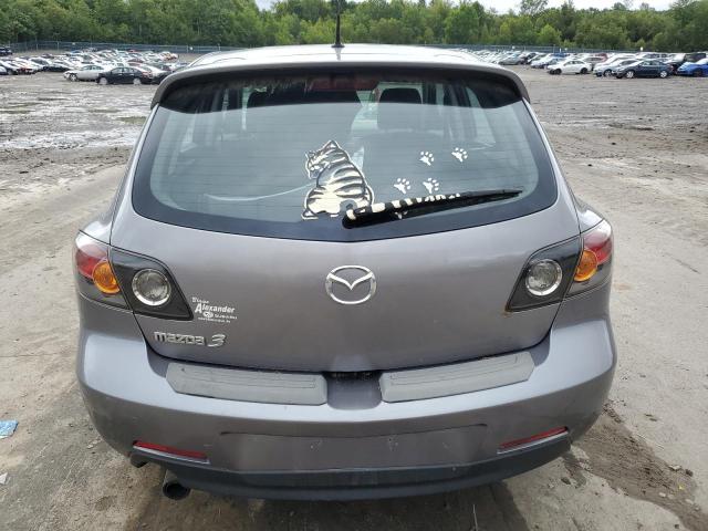 JM1BK143051302208 - 2005 MAZDA 3 HATCHBACK SILVER photo 6