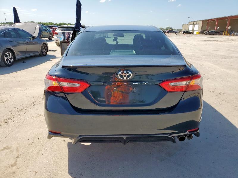 4T1B11HK6JU550696 - 2018 TOYOTA CAMRY L BLUE photo 6