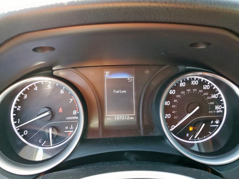 4T1B11HK6JU550696 - 2018 TOYOTA CAMRY L BLUE photo 9