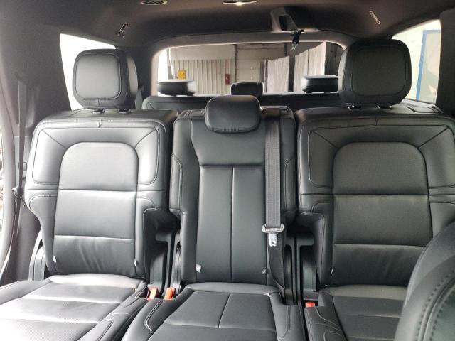 5LMJJ2NG5REL09300 - 2024 LINCOLN NAVIGATOR შავი ფოტო 10