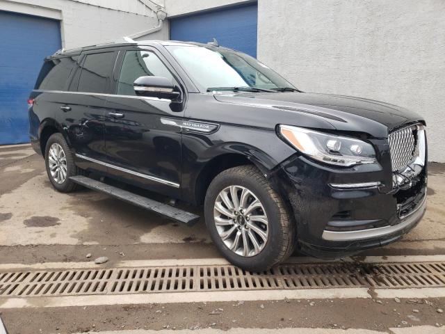 5LMJJ2NG5REL09300 - 2024 LINCOLN NAVIGATOR შავი ფოტო 4