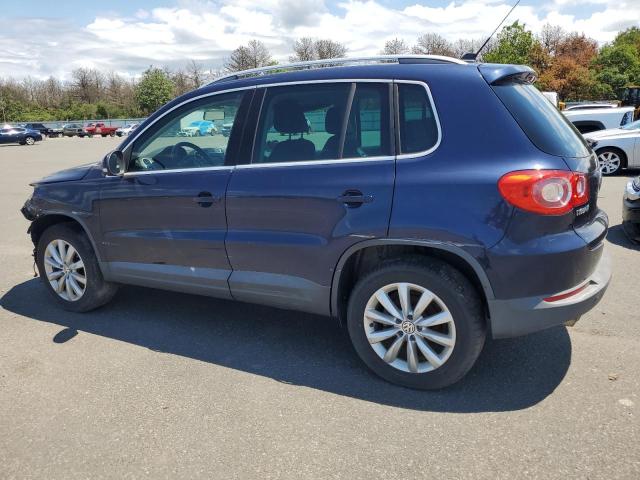 WVGAV7AX9BW503953 - 2011 VOLKSWAGEN TIGUAN S BLUE photo 2