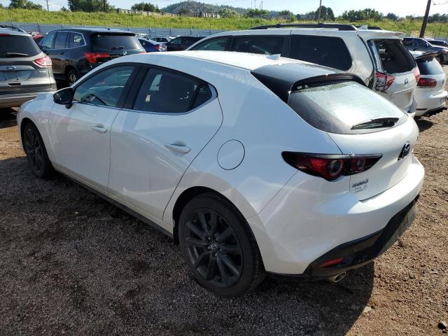 JM1BPAMM8P1605721 - 2023 MAZDA 3 PREMIUM WHITE photo 2