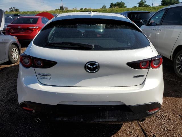 JM1BPAMM8P1605721 - 2023 MAZDA 3 PREMIUM WHITE photo 6