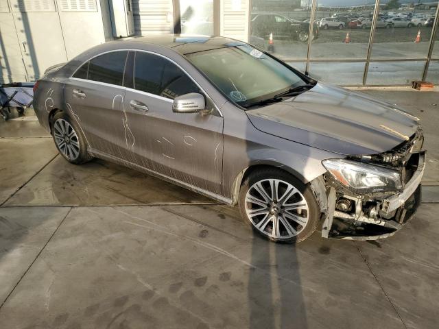 WDDSJ4EB3JN679702 - 2018 MERCEDES-BENZ CLA 250 GRAY photo 4