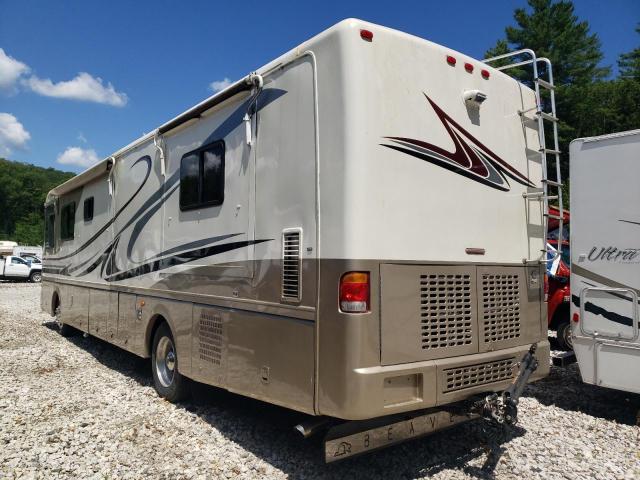 1RF22454X22019337 - 2002 ROADMASTER RAIL RAISED RAI BEIGE photo 3