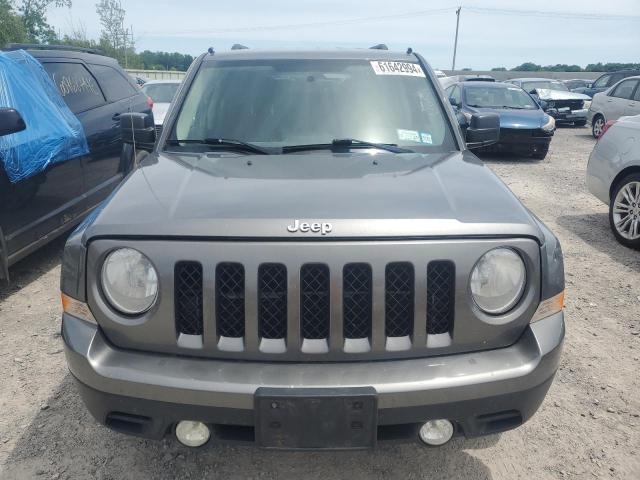 1C4NJRFB9DD140563 - 2013 JEEP PATRIOT LATITUDE GRAY photo 5