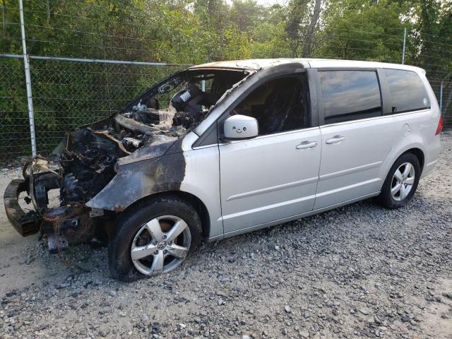 2V4RW3D17AR245966 - 2010 VOLKSWAGEN ROUTAN SE SILVER photo 1