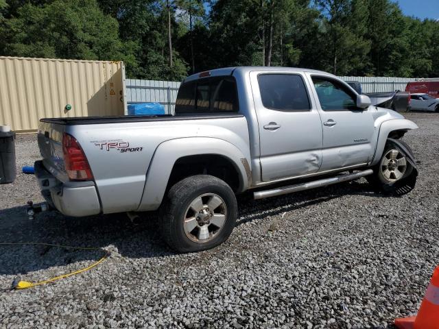 5TEJU62N07Z465893 - 2007 TOYOTA TACOMA DOUBLE CAB PRERUNNER SILVER photo 3