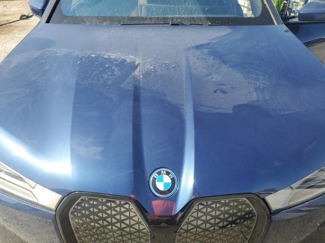 WB523CF07PCM80437 - 2023 BMW IX XDRIVE50 BLUE photo 12