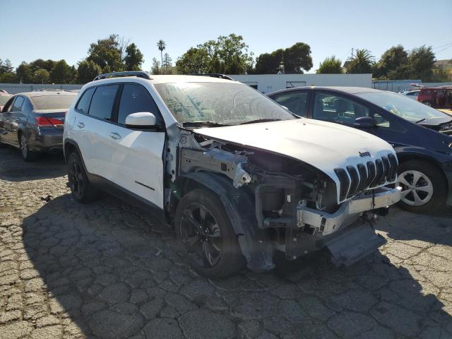 1C4PJLCB5JD596713 - 2018 JEEP CHEROKEE LATITUDE WHITE photo 4