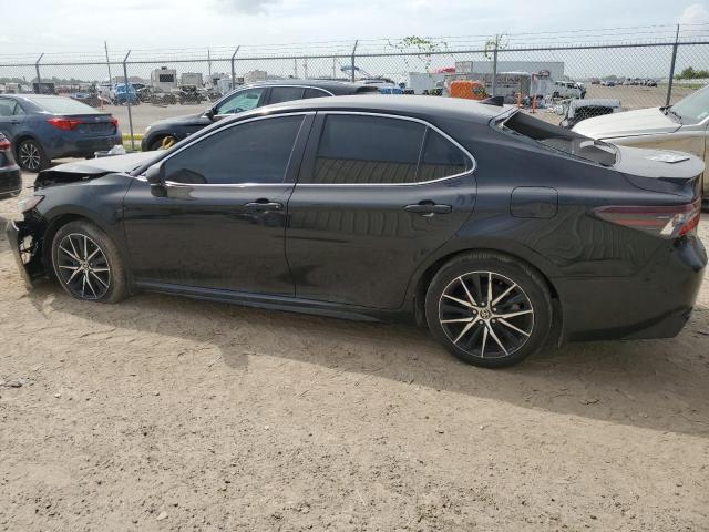 4T1G11AK8RU898723 - 2024 TOYOTA CAMRY SE NIGHT SHADE BLACK photo 2