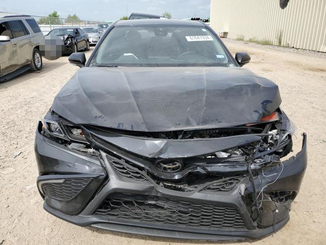 4T1G11AK8RU898723 - 2024 TOYOTA CAMRY SE NIGHT SHADE BLACK photo 5